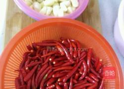 自制辣椒酱的做法图解1