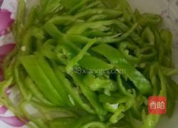 青椒肉片的做法图解2
