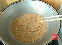 手工芝麻盐的做法图解2