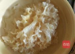 莲子银耳糖的做法图解2