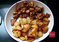 香辣土豆炒鸡块的做法图解8