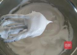 彩虹戚风蛋糕的做法图解11