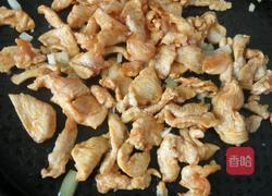 奥尔良鸡肉披萨的做法图解7