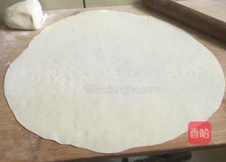 葱油饼的做法图解2