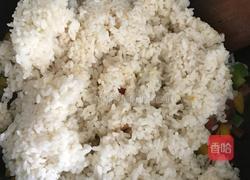 香肠炒饭的做法图解5