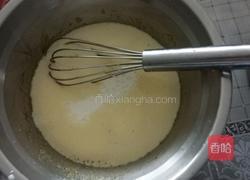 芝麻奶油蛋糕卷的做法图解3