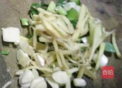 辣炒凤爪的做法图解2