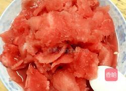 冰镇西瓜汁的做法图解2