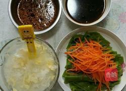 蔬菜凉皮的做法图解2