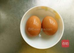 蒸鸡蛋糕的做法图解1