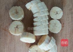 煎香蕉片的做法图解3