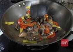 姜葱爆花甲的做法图解6