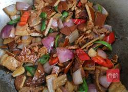 洋葱炒肉的做法图解4