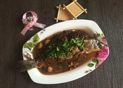红烧鲤鱼