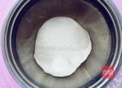 意式薄底披萨附自制披萨酱的做法图解4