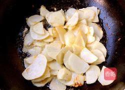 辣白菜炒土豆片的做法图解4