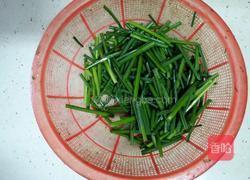 韭菜苔酱丝炒肉丝的做法图解1