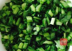 韭菜花卷的做法图解3