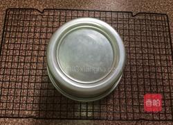 六寸可可戚风蛋糕的做法图解15