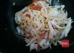 大头菜炒西红柿的做法图解7