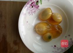 凉调变蛋的做法图解1