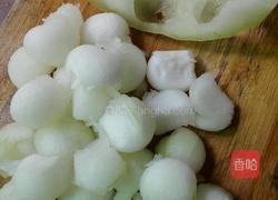 虾仁红菇冬瓜汤的做法图解2