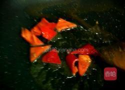 蒜苗红椒炒猪肝的做法图解6