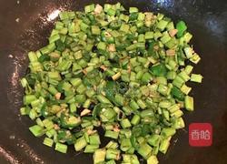 青椒豆豉炒空心菜梗的做法图解6