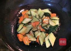 里脊肉炒黄瓜的做法图解6