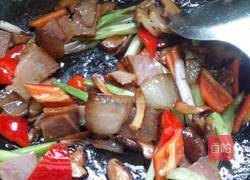 花菇炒腊肉的做法图解5