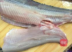 酸菜片片鱼的做法图解2