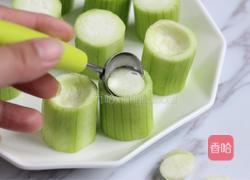 蒜蓉粉丝蒸丝瓜的做法图解2