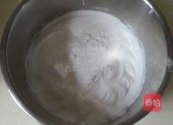 香蕉蔓越梅戚风的做法图解6