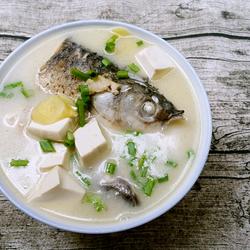 鱼头豆腐汤的做法[图]