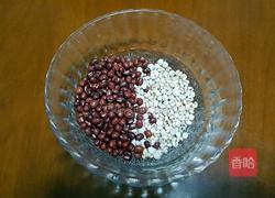 薏米红豆粥的做法图解1