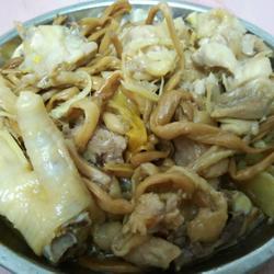 金针菜蒸鸡的做法[图]