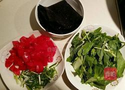 西红柿海苔汤的做法图解1