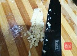 蒜容蚝油炒生菜的做法图解2