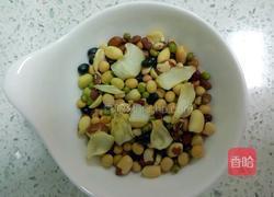 五谷杂粮豆浆的做法图解1