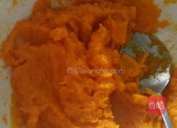 南瓜豆沙饼的做法图解2
