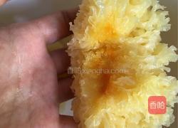 银耳莲子羹的做法图解2