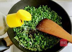 素炒长豆角丁的做法图解10