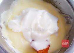 红丝绒戚风蛋糕的做法图解3