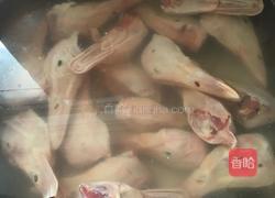 香辣鸭头的做法图解1