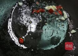 炝炒藕片的做法图解3