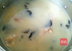 山药木耳炖鸡的做法图解10