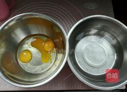 老式蜂蜜鸡蛋糕的做法图解2