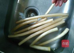 瘦肉炒藕尖的做法图解1