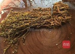 田基黄凉茶煲的做法图解2