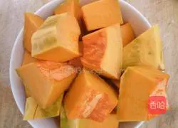 Illustration of how to make Pumpkin Hair Cake 1